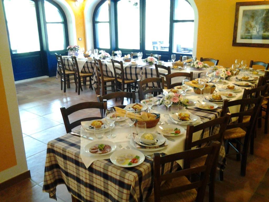 Agriturismo Bio-Ecologico Sant'Isidoro Roccaforte Mondovi ภายนอก รูปภาพ